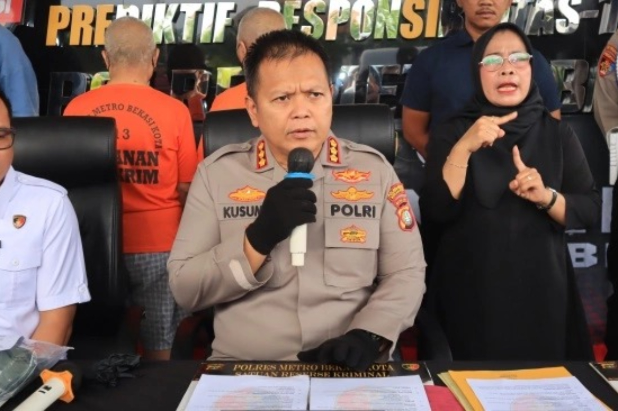 Miris! Dua Kakek Kembar di Bekasi Tega Lecehkan Wanita Difabel, Aksinya Terekam Kamera