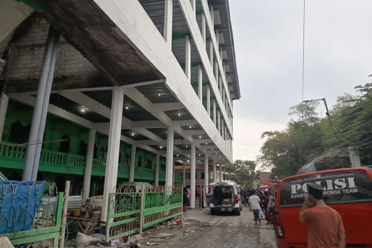 Detik-Detik Dramatis! 2 Santri Ponpes Al Khoziny Selamat dari Reruntuhan Setelah 48 Jam Terjebak