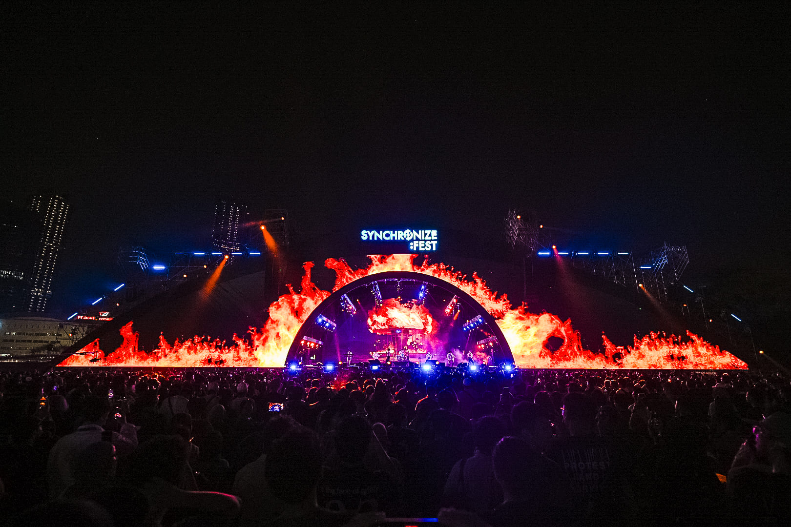 Synchronize Fest 2025 Pecah! Rayakan 1 Dekade dengan Kolaborasi Gila: Kunto Aji X Hadroh Sampai Pamungkas Orkestra