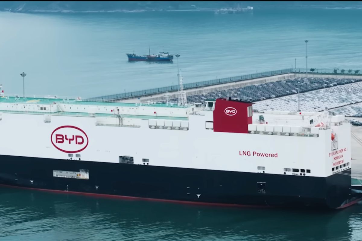 BYD Capai Pengiriman 1 Juta Mobil Lewat Armada Kapal Raksasa Miliknya