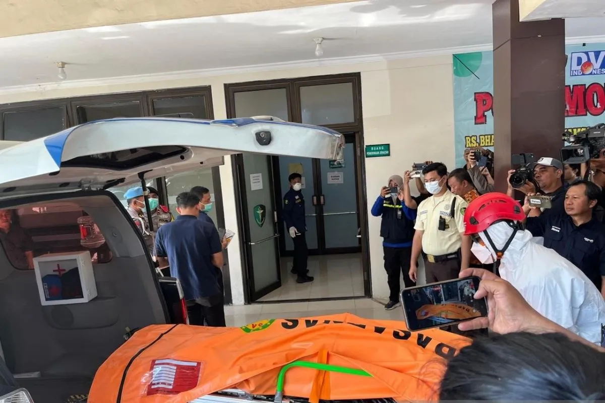 Tragedi Ponpes Al Khoziny: 45 Kantong Jenazah Diterima RS Bhayangkara, Proses Identifikasi Masih Berlangsung