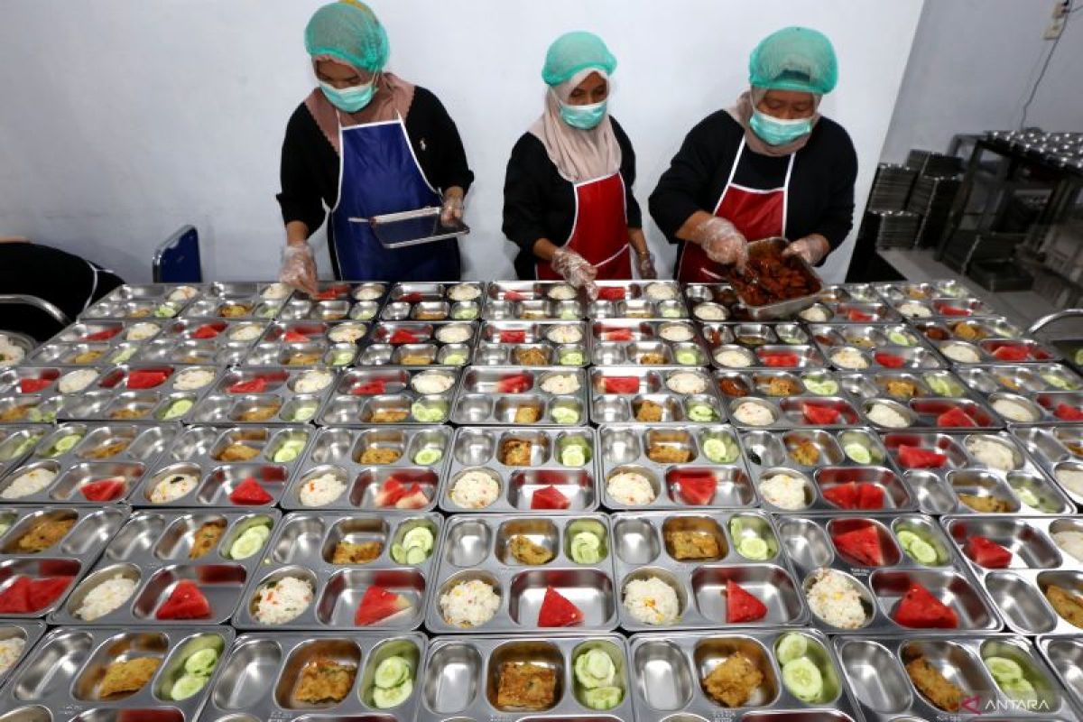 JPPI Desak Seluruh Dapur Program Makan Bergizi Gratis Dihentikan Usai Korban Keracunan Melonjak