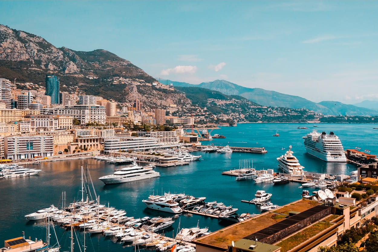 Monako 'The Billionaire’s Playground'! 10 Fakta Kenapa Negara Sekecil Ini Jadi Surga Para Miliader dan Pembalap F1