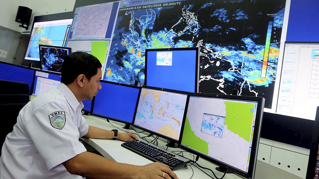 BMKG Peringatkan Cuaca Ekstrem 8-10 Oktober 2025: Waspadai Hujan Lebat dan Angin Kencang di Sejumlah Wilayah