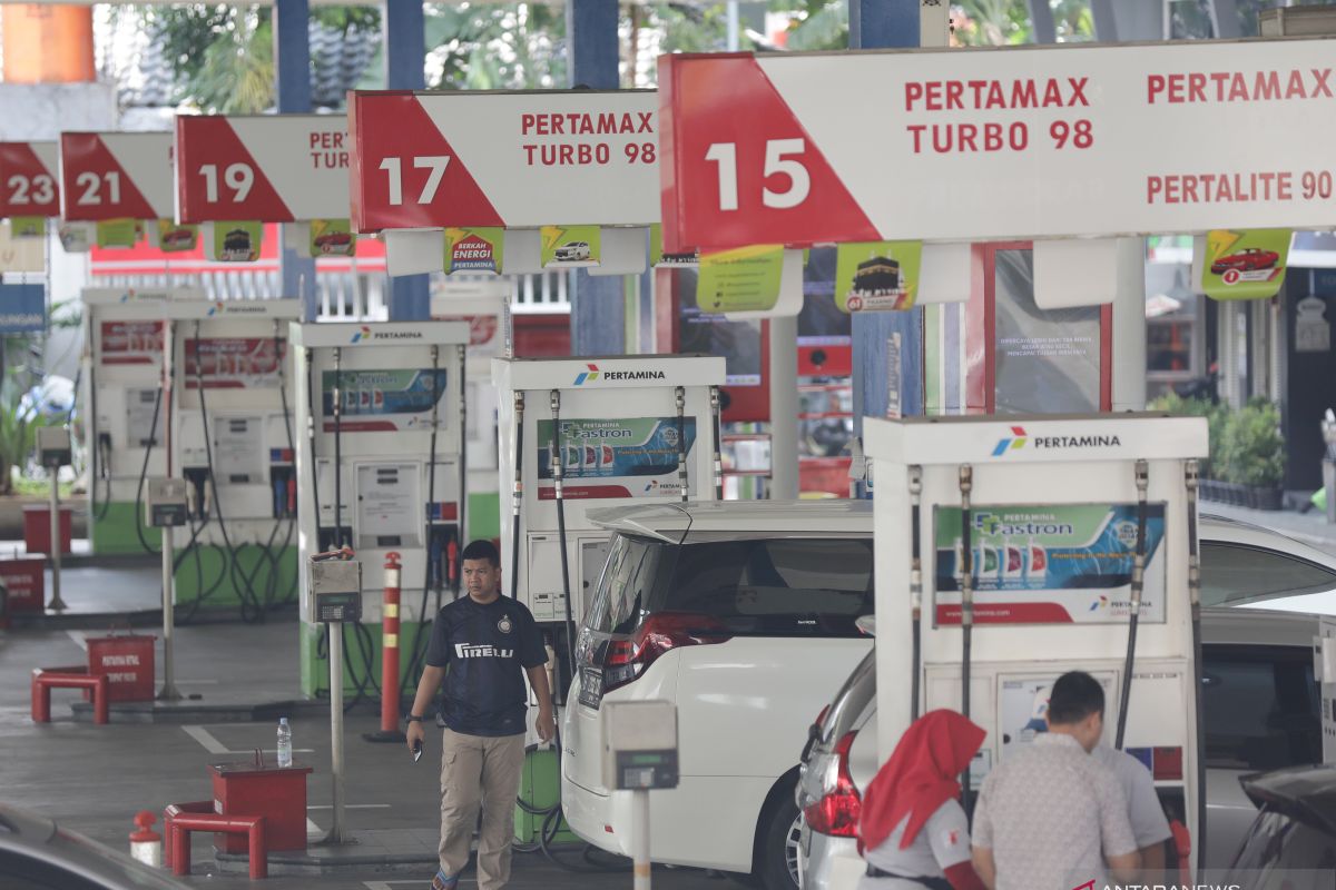 Harga BBM Hari Ini 8 Oktober 2025: Pertamina, Shell, BP, dan Vivo Naikkan Harga Nonsubsidi