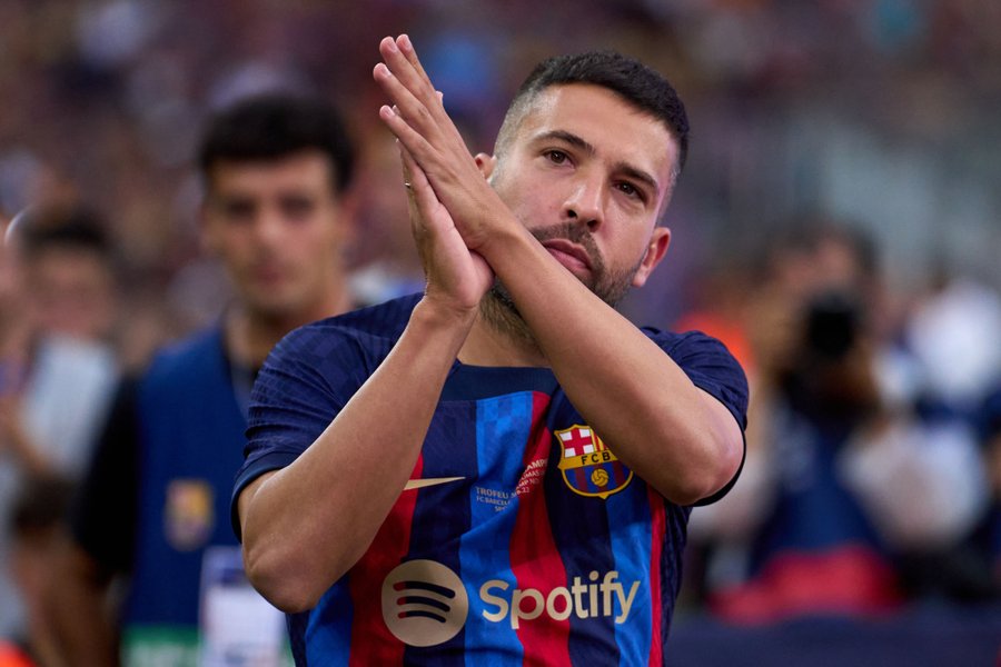 Legenda Barcelona, Jordi Alba Umumkan ‘Gantung Sepatu’ di Akhir Musim