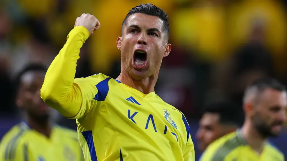 Cristiano Ronaldo Ukir Sejarah, Jadi Pesepakbola Miliarder Pertama