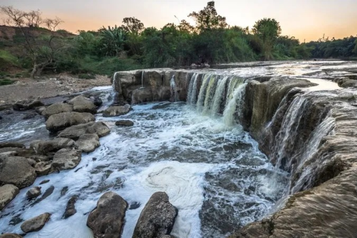 5 Curug Cantik Dekat Bekasi, Hidden Gem untuk Tempat Healing di Akhir Pekan