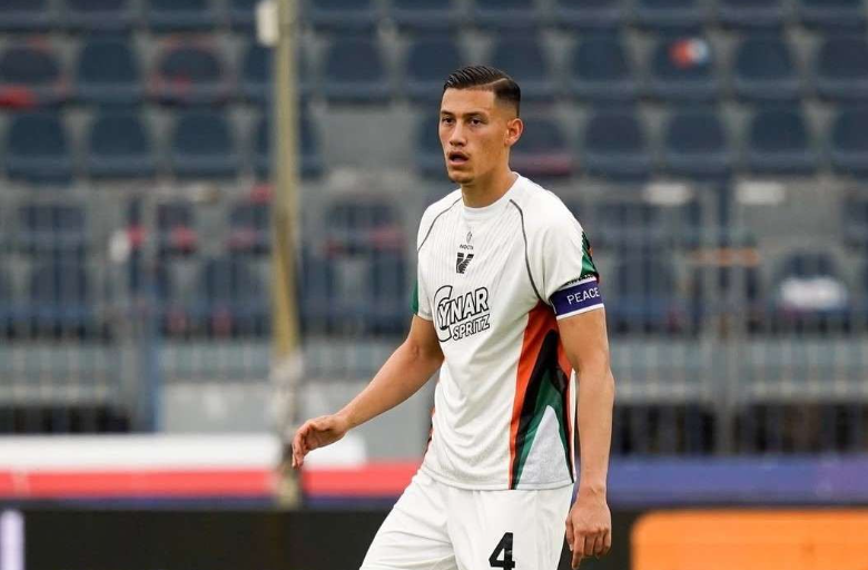 Inter Milan Ngincer Bek Baru, Nama Pemain Indonesia Jay Idzes Ikut Masuk Radar!