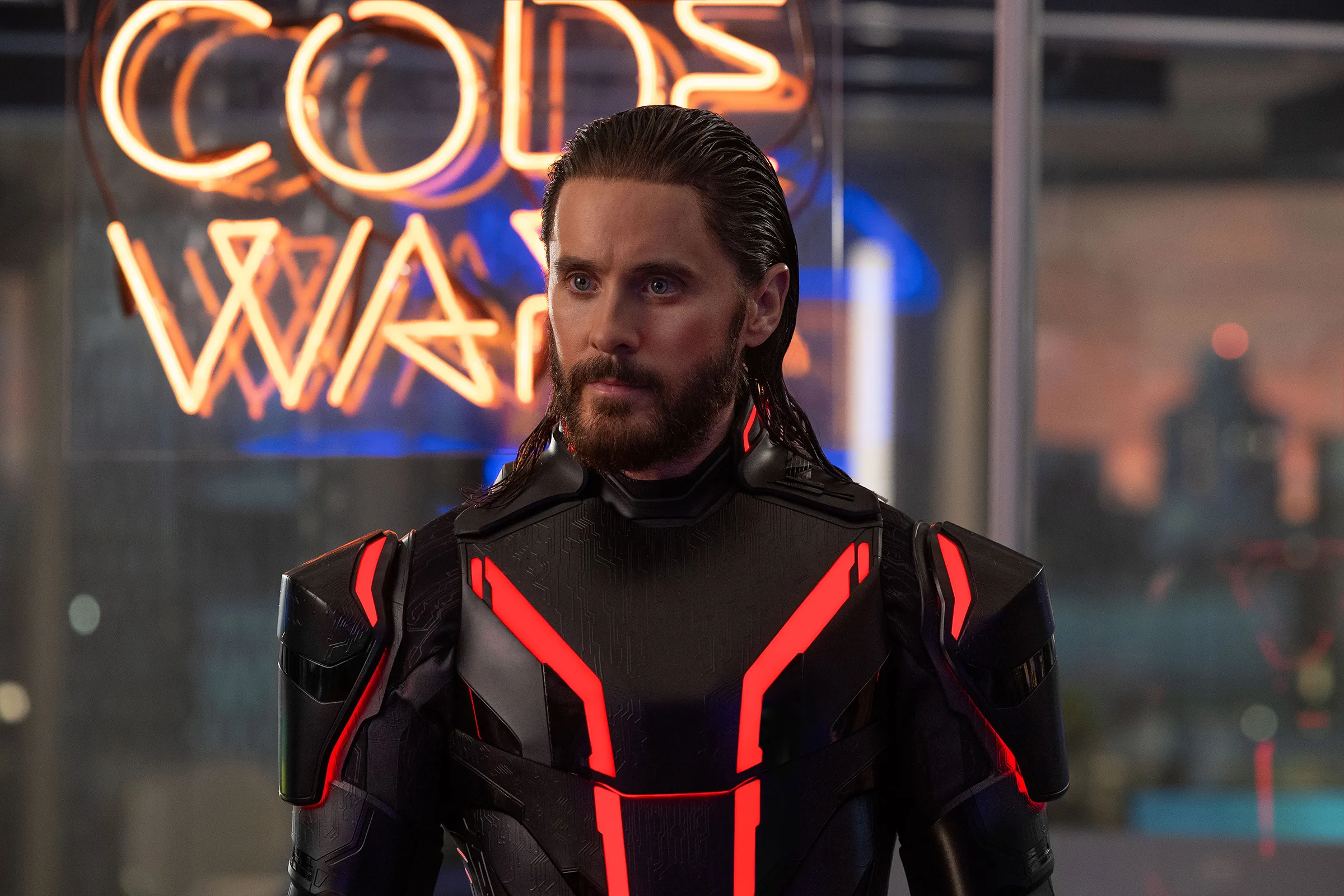 Sinopsis dan Daftar Pemeran Film 'Tron: Ares', Pertemuan Manusia dan AI di Dunia Nyata