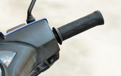 Penyebab Handgrip Motor Longgar dan Cara Bikin Kenceng Lagi, Biar Nggak Bahaya di Jalan!