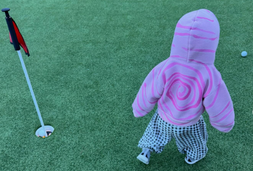 Alasan Hailey Bieber Pilih Sembunyikan Wajah Anak dari Publik, Bukan Sekadar Privasi Biasa!