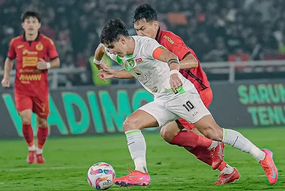 Banyak Pemain yang Tumbang, Siapkah Persija Bertahan Lawan Persebaya di Gelora Bung Tomo?
