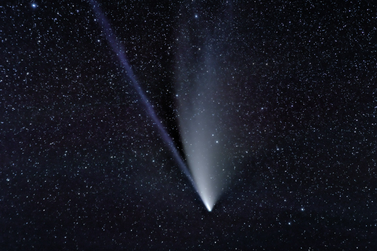 Hujan Meteor Epsilon Geminid 18 Oktober 2025: BMKG Rilis Waktu dan Cara Pengamatan Terbaik