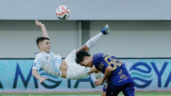 Super League: Persita Permalukan PSIM 4-0 di Kandang