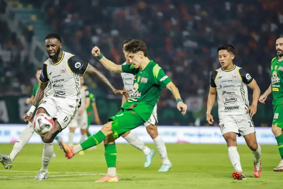 Kalah dari Persija, Begini Jawaban 'Nyentil' Pelatih Persebaya!
