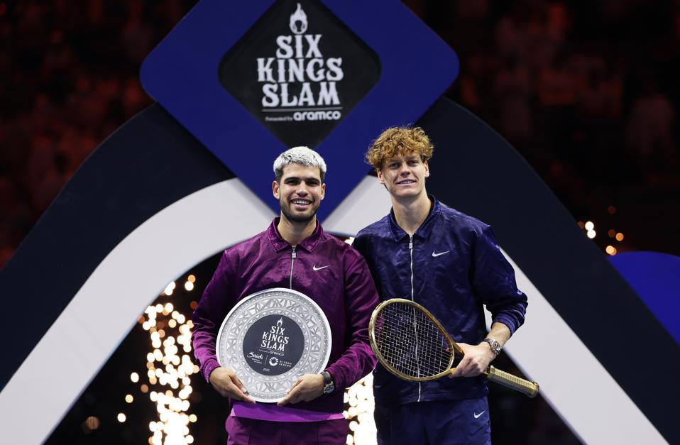Jannik Sinner Pertahankan Gelar Six Kings Slam setelah Kalahkan Carlos Alcaraz