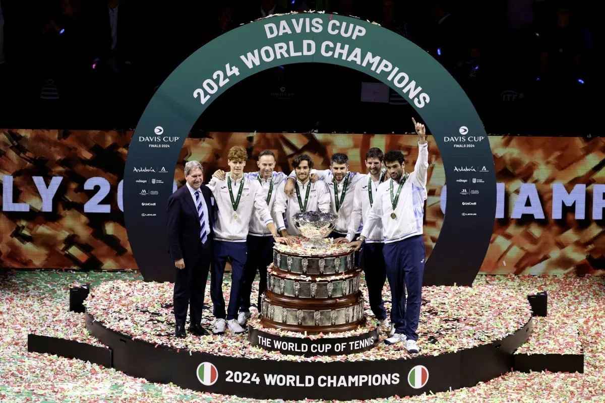 Jannik Sinner Absen di Final Piala Davis 2025, Ada Apa?