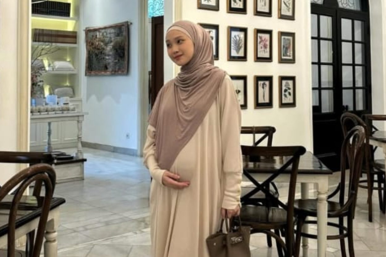 Curhatan Capek Dihamilin di Bangkok, Jadi Alasan ‘Jule’ Julia Prastini Selingkuh dari Na Daehoon?