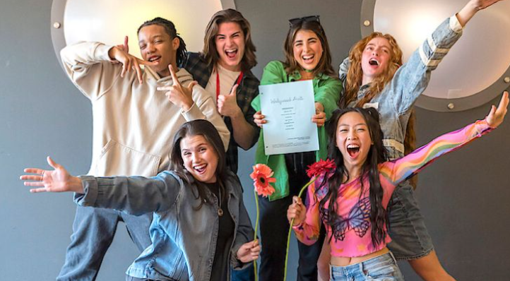 ‘Hollywood Arts’ Siap Hadir di Netflix 2026, Spin-Off ‘Victorious’ Bakal Bangkitkan Nostalgia Gen Z!