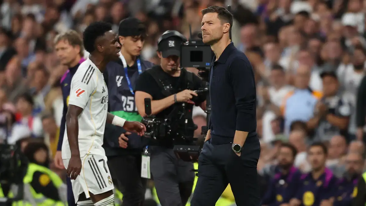 Vinicius Marah Usai Diganti pada El Clasico, Xabi: Kami akan Bicara Nanti