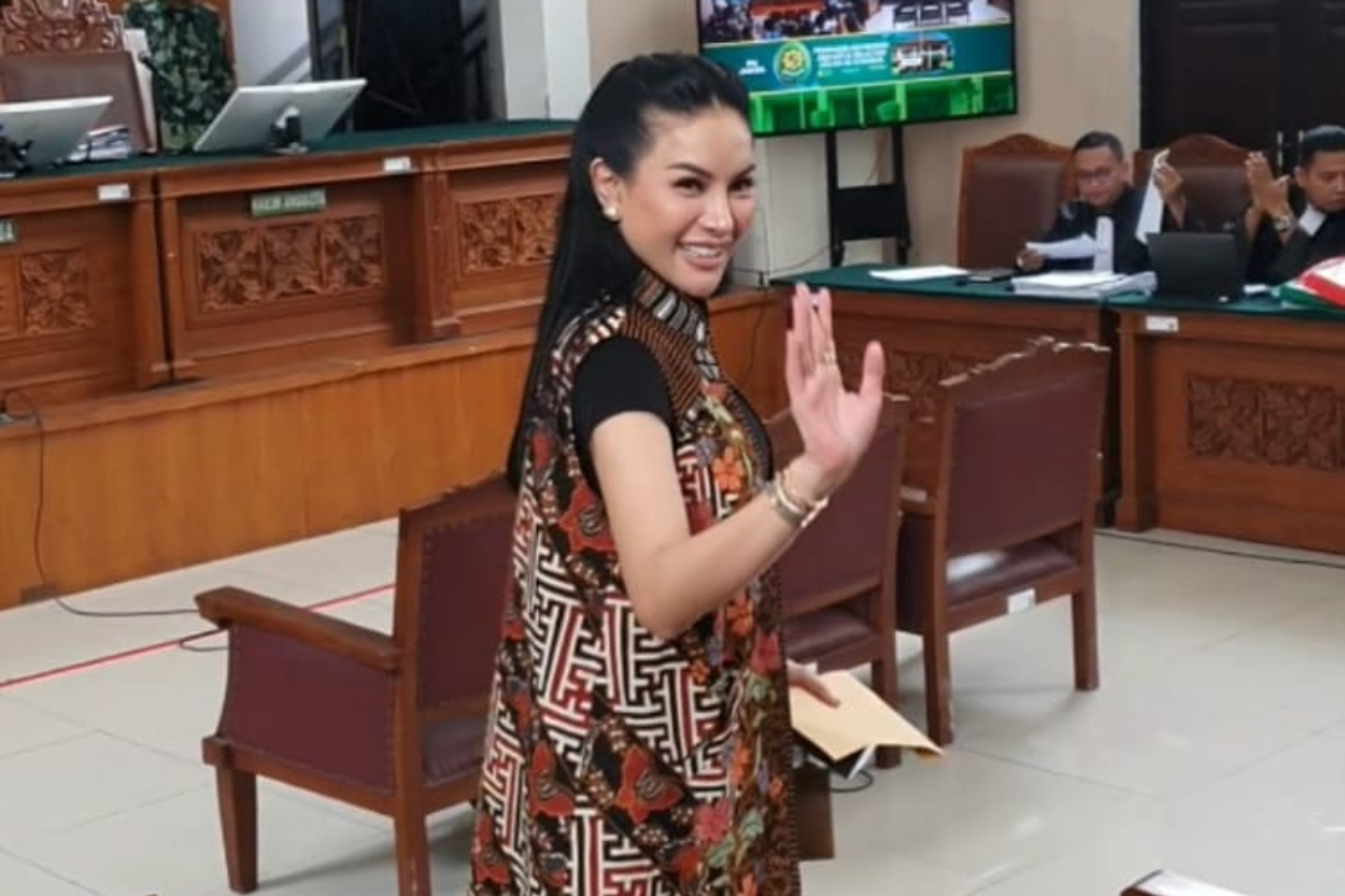 Nikita Mirzani Divonis 4 Tahun Bui, Cek Deretan Kasus yang Pernah Bikin 'Nyai' Masuk Penjara