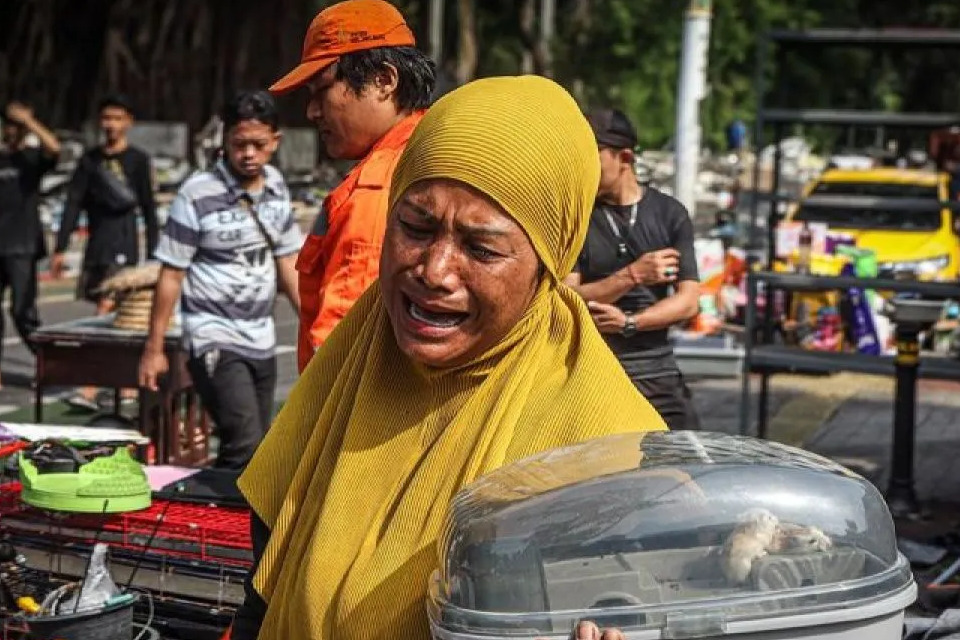 Ternyata Ini Alasan Pemkot Jaksel Tertibkan Pedagang Barito!