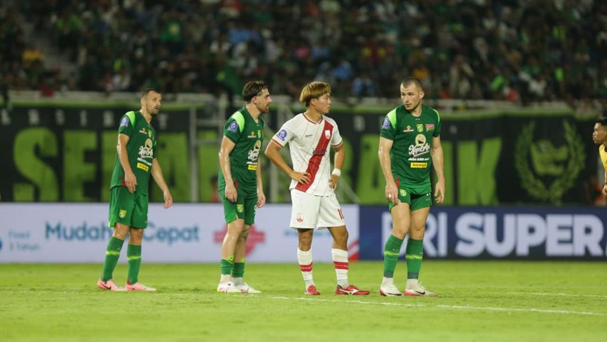 Persebaya Tekuk Persis Solo 2-1, Rivera dan Perovic Jadi Penentu Kemenangan