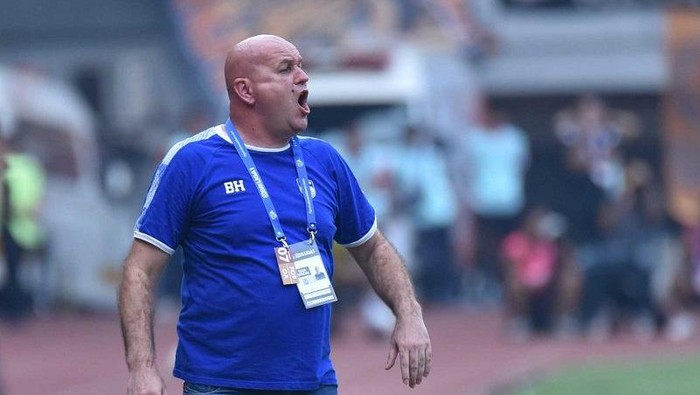 Persib Bandung Bantah Isu Pelatihnya Tangani Timnas Indonesia