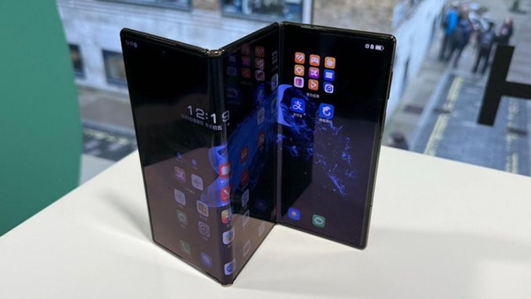 Samsung Siapkan Galaxy Z TriFold, Ponsel Lipat Tiga yang Siap Mengubah Peta Persaingan