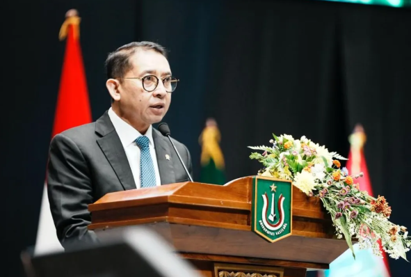 Budaya Indonesia Jadi Tren Lagi: Fadli Zon Minta Anak Muda Jadikan Warisan Nusantara Sumber Karya