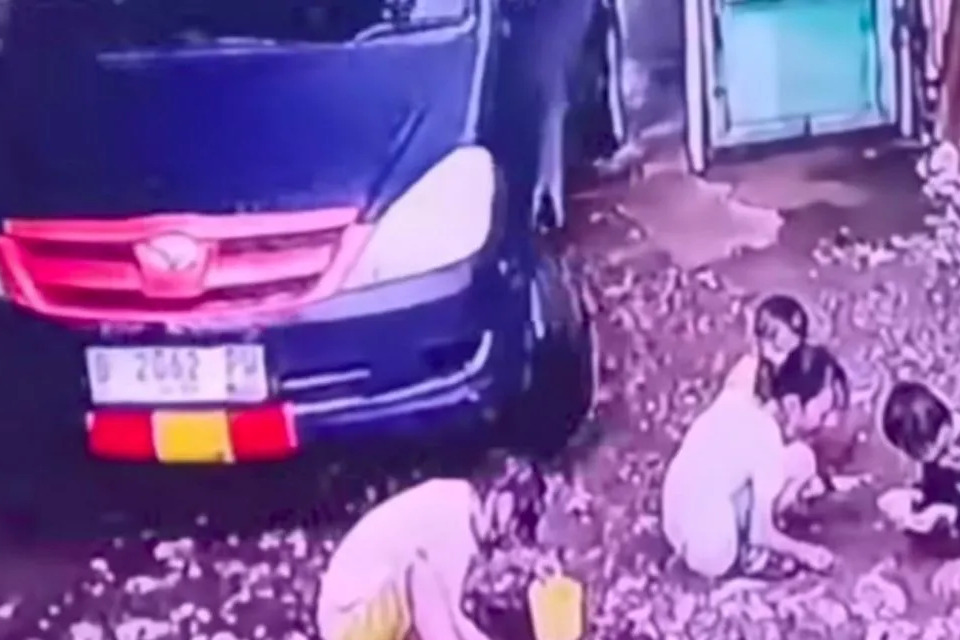 Heboh! Dua Anak Terlindas Mobil di Cipinang, Polisi Ungkap Kronologi Kejadiannya