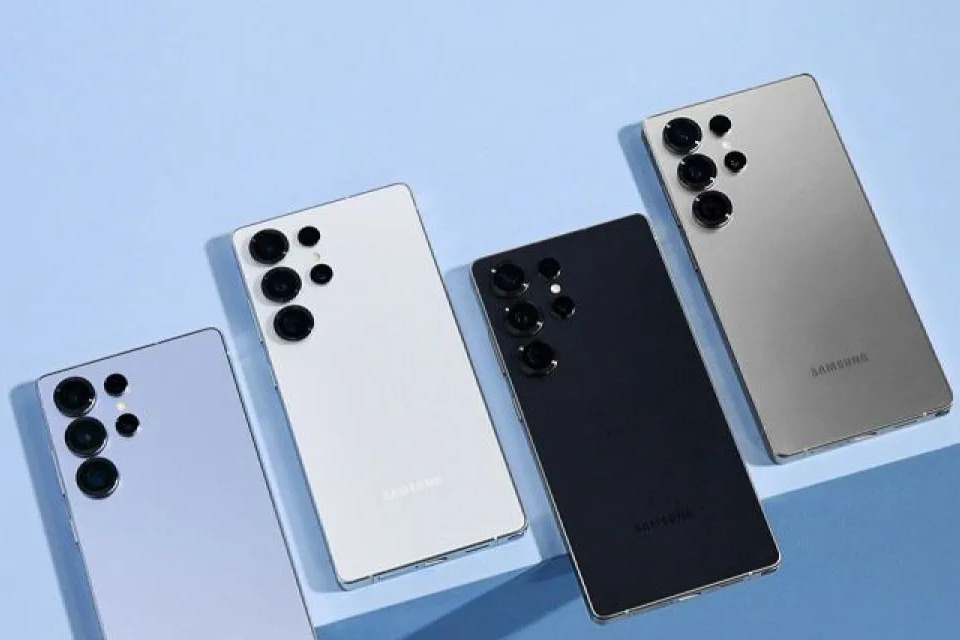 Samsung Galaxy S26: Makin Tipis, Makin Ringan, dan Siap Menantang iPhone 17