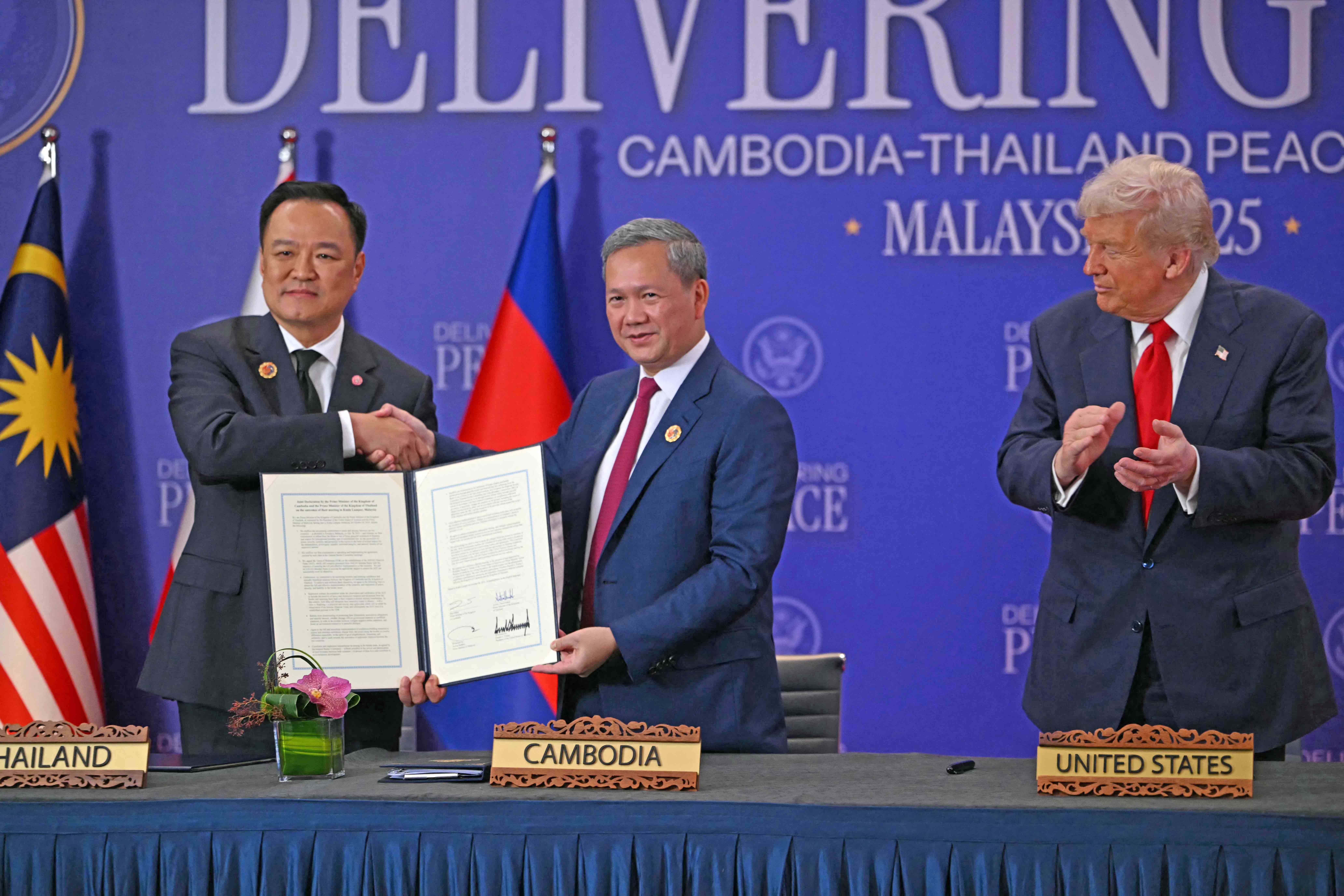 Thailand Kembali Bentrok dengan Kamboja, Trump Tangguhkan Perundingan Perdagangan