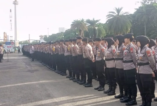 Demo Mengiringi Pengesahan RUU KUHAP, 1.895 Personel Dikerahkan Kawal Aksi di Jakarta