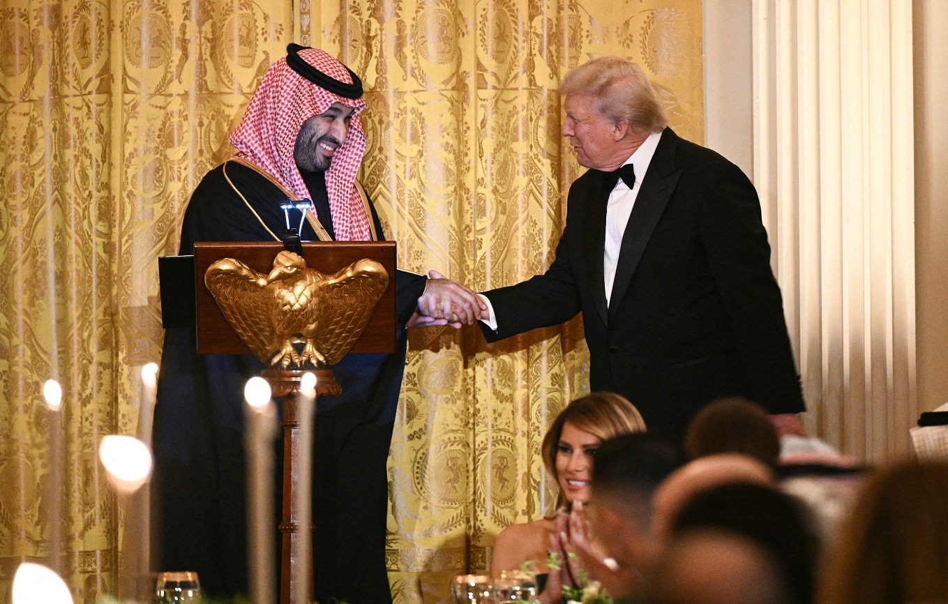 Trump Tunjuk Arab Saudi jadi Sekutu Utama AS