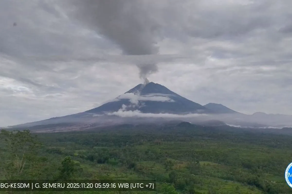 Semeru Belum Reda, Lumajang Perpanjang Status Tanggap Darurat hingga 2 Desember