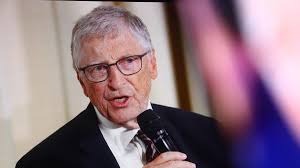 Bill Gates Kembali Jual Sahamnya di Microsoft