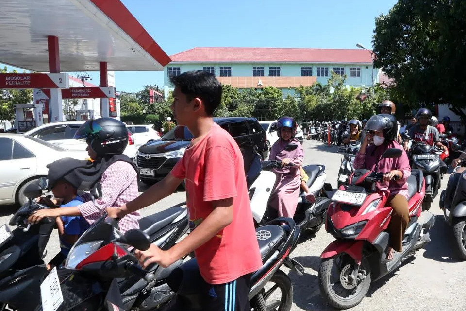 Pertamina Bergerak Cepat 90 Persen SPBU di Lokasi Banjir Sudah Hidup Lagi Berkat Operasi Darurat Besar besaran