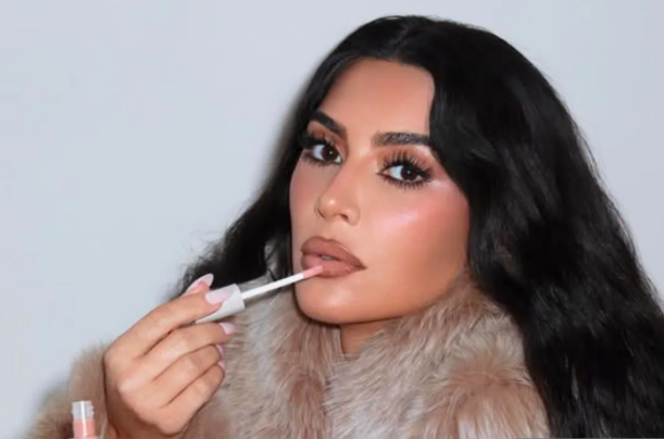 Alasan Kim Kardashian Mengubah Nama Panggilan Jadi ‘Kim’, Bintang Reality Show Ini Ungkap Kimberly Terlalu Panjang Untuk Disiarkan di TV dan Media!