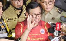 Ini Alasan Pramono Anung Pake Jersey Persija Saat Tinjau Lokasi Kebakaran, Gubernur DKI Ngebut Naik Motor Patwal Karena Lalu Lintas Jakarta Macet Parah!