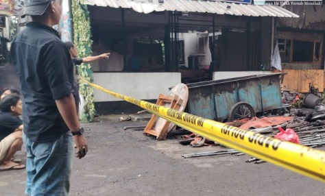 Polisi Buru Pelaku Ganda Pengeroyokan Debt Collector di Kalibata yang Berujung Pembakaran Warung, Satu Orang Tewas di Tengah Kerusuhan Mencekam!