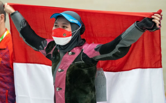 Dewi Laila Mubarokah Raih Emas 10m Air Rifle Putri SEA Games 2025, Pesta Menembak Indonesia Pecahkan Rekor Berkat Dominasi Dewi dan Dominique!