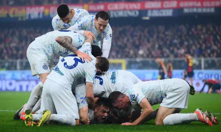 Inter Milan Sikat Genoa 2-0 dan Kudeta Puncak Klasemen Serie A, Lautaro Martinez Cetak Gol dan Pelatih Chivu Ungkap Taktik Rahasia Anti-Kalah Setelah 5 Tahun Mandul di Kandang Lawan!