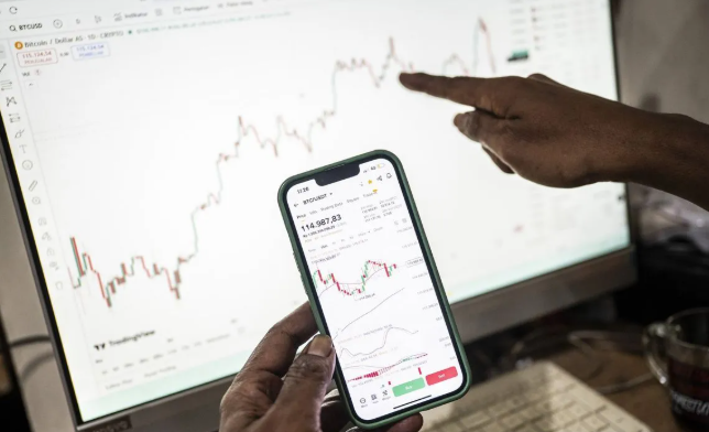 Nilai Investasi Kripto RI Anjlok 24 Persen di November, Ternyata Ini Alasan Bitcoin Loyo dan Prediksi Santa Claus Rally di Akhir Tahun!
