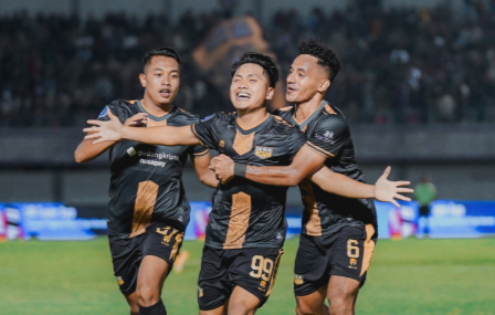 Dewa United vs Persis Solo: Misi Bangkit Tanggalkan Status Papan Bawah di Banten International Stadium