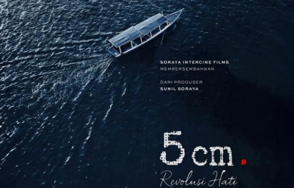 Sekuel Film 5cm Resmi Rilis Foto Teaser, Judul 5cm Revolusi Hati Bikin Netizen Heboh Tuntut Pemain Lama!