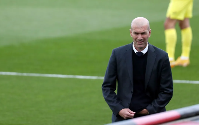 Zinedine Zidane Ogah Ke Chelsea, Ini Alasan Kuat Legenda Prancis Tolak Gantikan Enzo Maresca!
