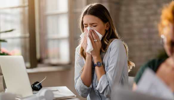 Perbedaan Super Flu dan Pilek Biasa, Jangan Sepelekan Gejala Demam dan Nyeri Otot Yang Bisa Bikin Gagal Ginjal!