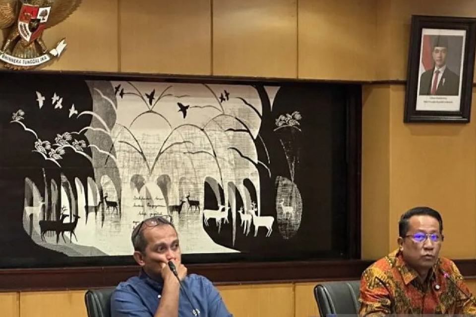 Menko Hukum Tegaskan Delik Aduan Zina dan Kohabitasi Berlaku Mulai 2026